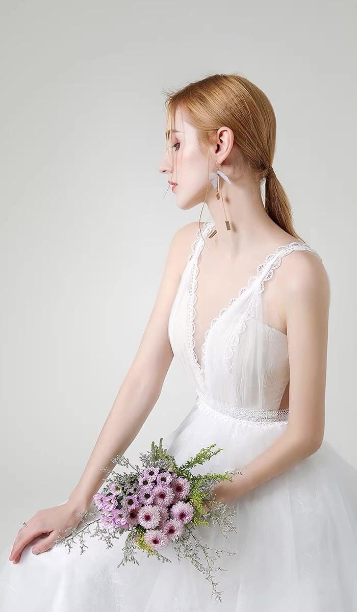 上品 ナチュラル系 ウェディングドレス レース 花嫁用