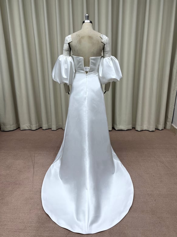 Aライン　取り外すフリル　2way パフスリーブ　前撮り　ウェディグドレス