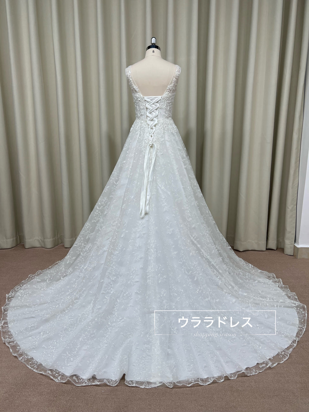 【花柄レース＆スパンコール】Aライン刺繍ウェディングドレスVネック＆ロングトレー