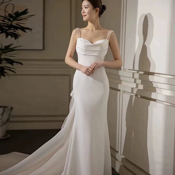 シンプルサテン バックリボン ウエディングドレス