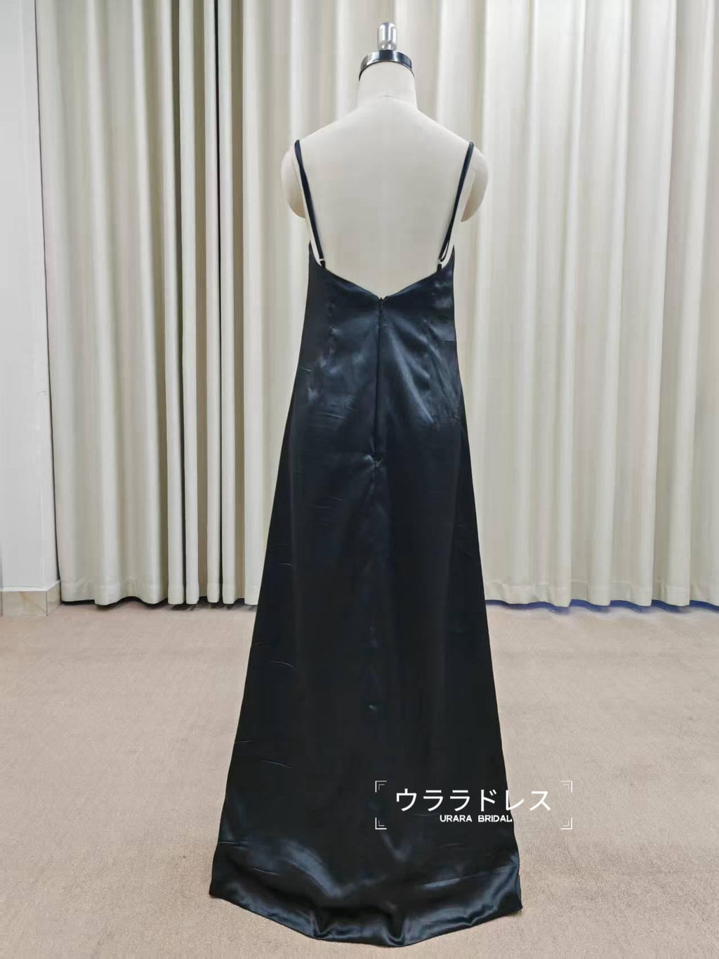 繊細レースで魅せるスレンダーマーメイド｜大人花嫁のための洗練ドレス