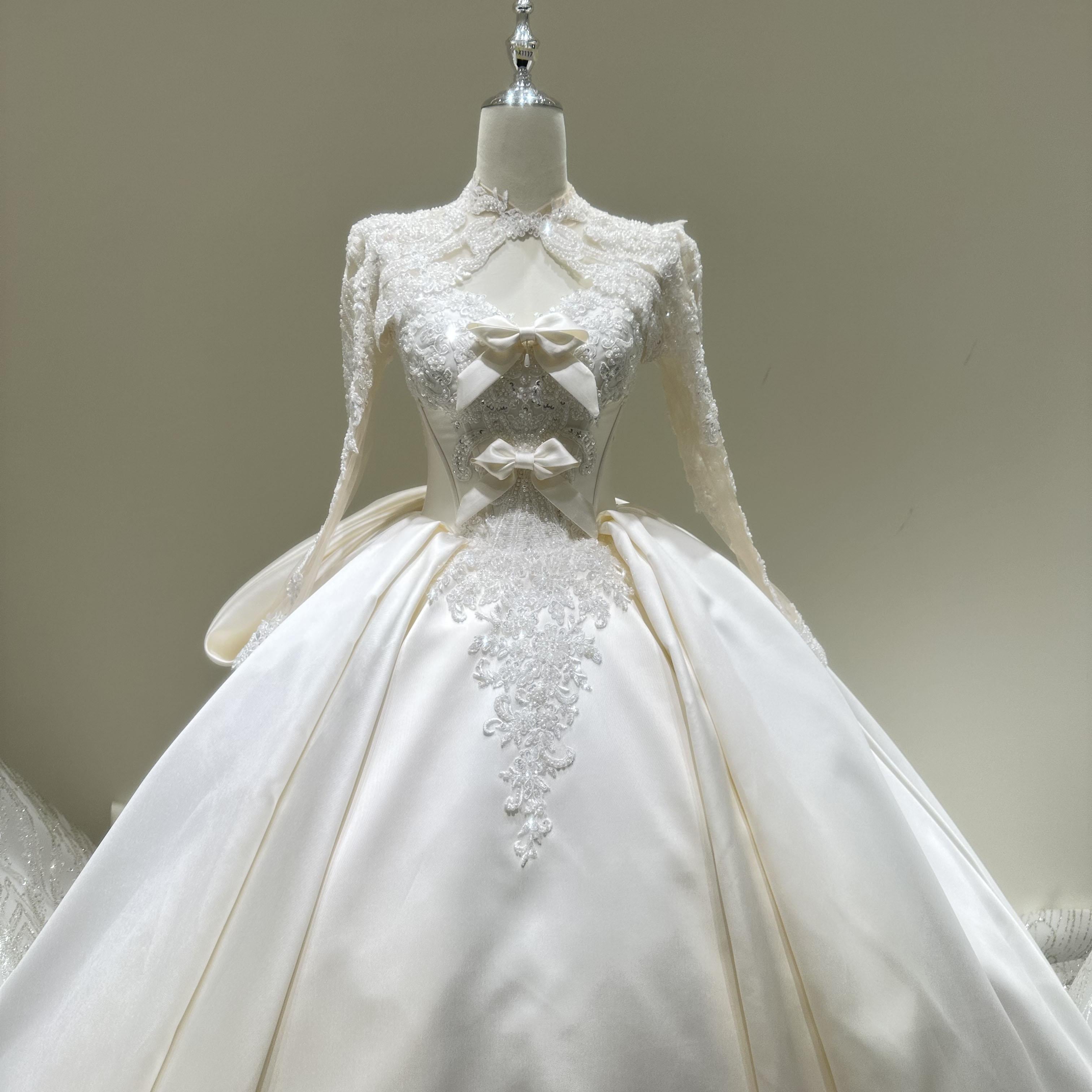 ナチュラルな優雅さ漂う｜軽やかシフォンのフレンチドレス
