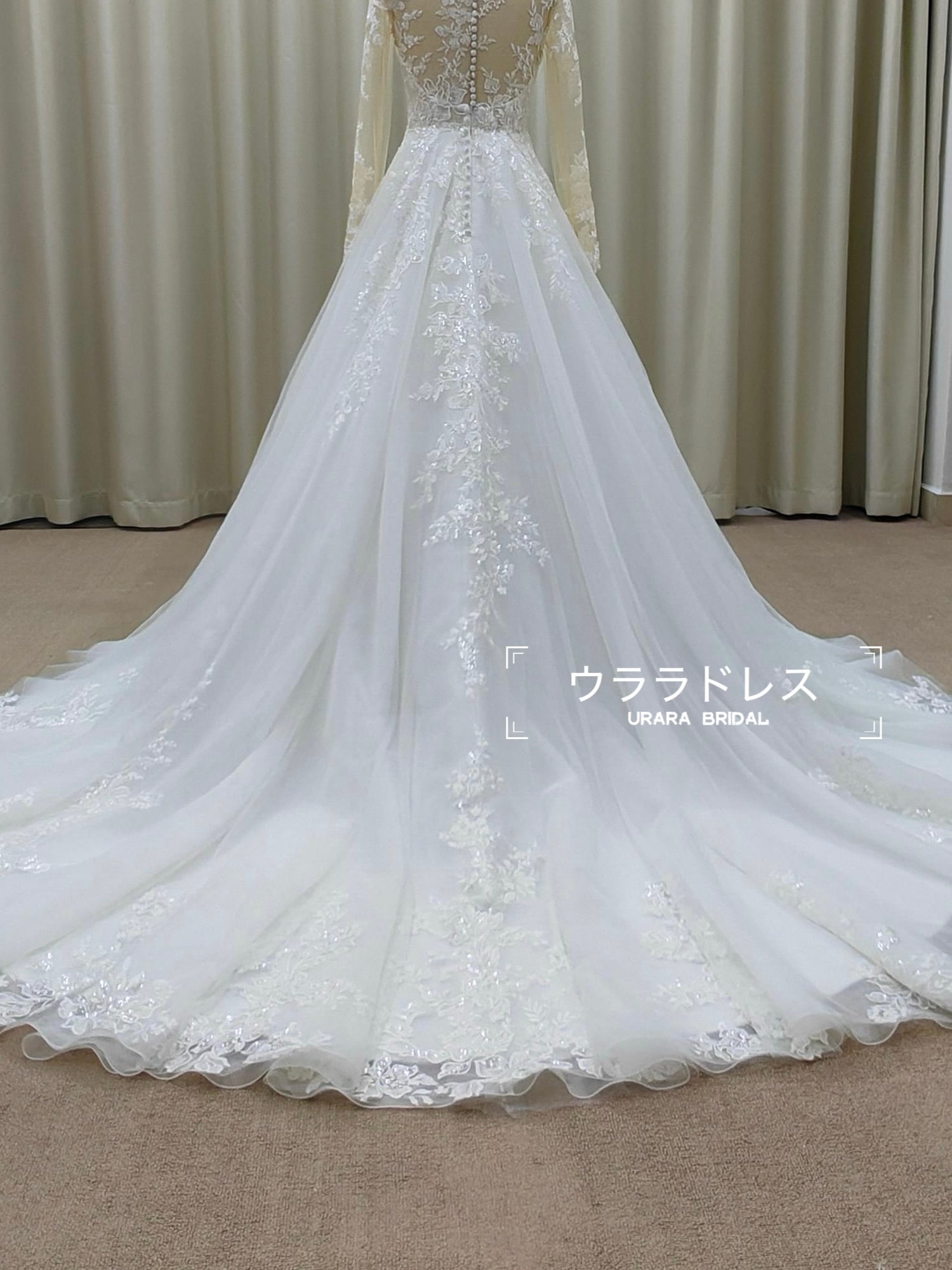 ウエディングドレス オフショルダー バルーンスリーブ Aライン ロマンティック 花嫁 前撮り