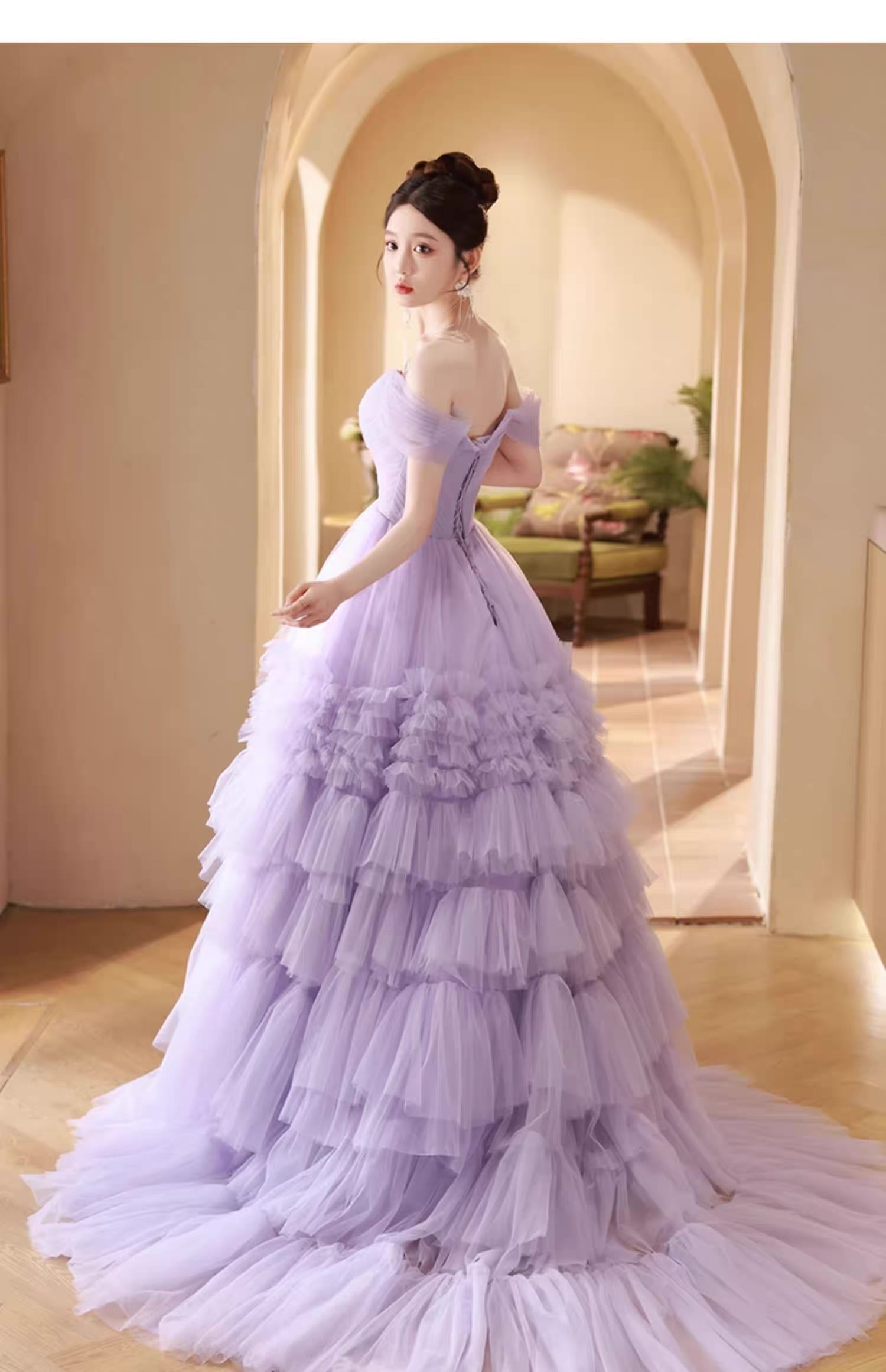 エアリーフリル プリンセスドレス｜カラードレス｜結婚式・二次会向け