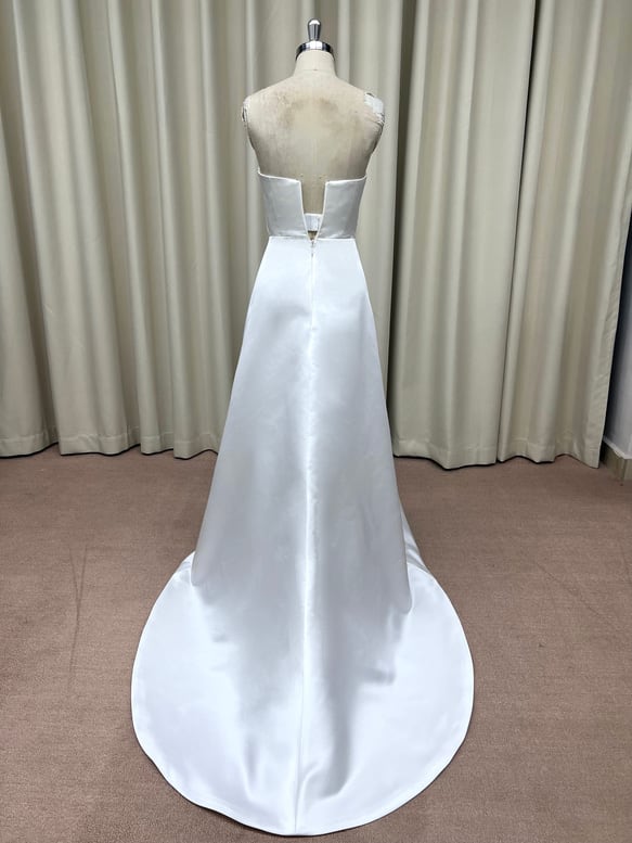 Aライン　取り外すフリル　2way パフスリーブ　前撮り　ウェディグドレス