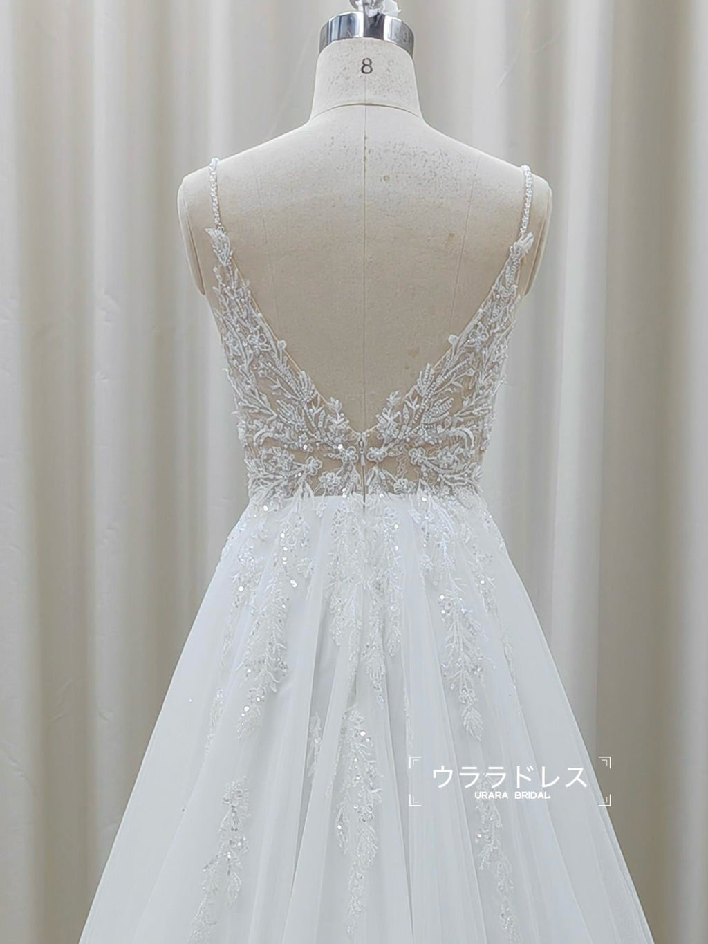 繊細レース×細ストラップのAラインドレス｜軽やかなチュールスカートの上品デザインf